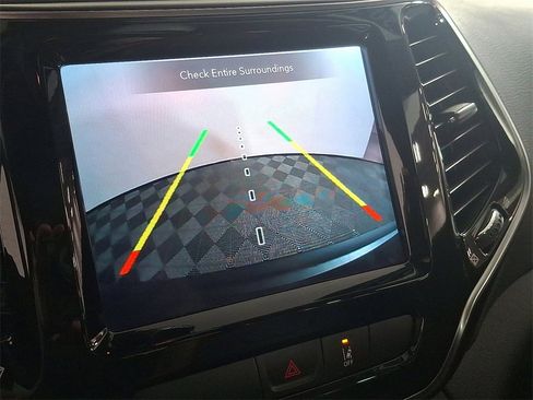 Used 2022 Jeep Cherokee Limited w/ Elite Package image 4