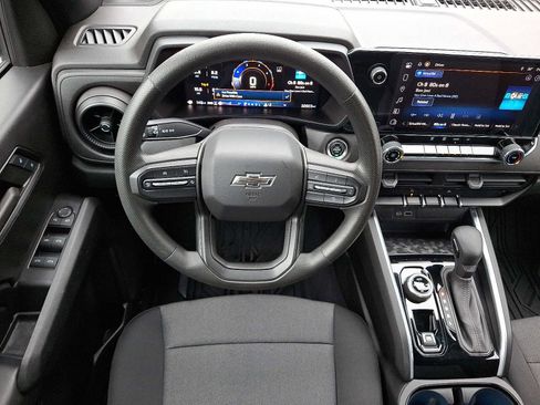 Used 2024 Chevrolet Colorado Trail Boss w/ Advanced Trailering Package image 11