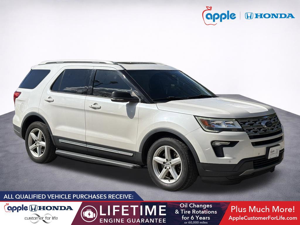 Used 2019 Ford Explorer XLT w/ Equipment Group 202A FWD image 1