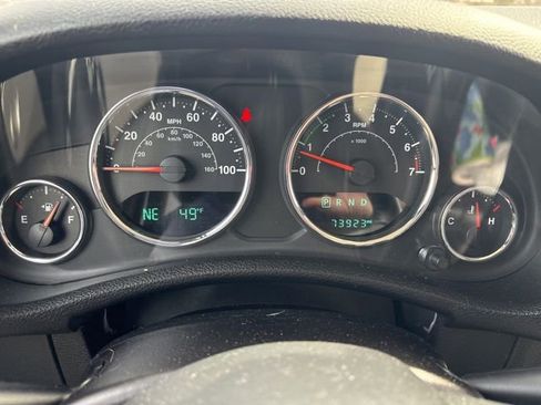 Used 2015 Jeep Wrangler Unlimited Sahara w/ Trailer Tow Group image 10