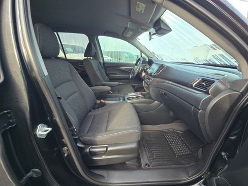 Used 2021 Honda Ridgeline Sport image 11