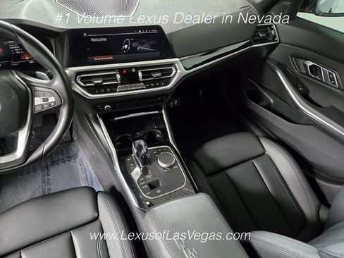 Used 2019 BMW 330i Sedan w/ Convenience Package RWD image 17