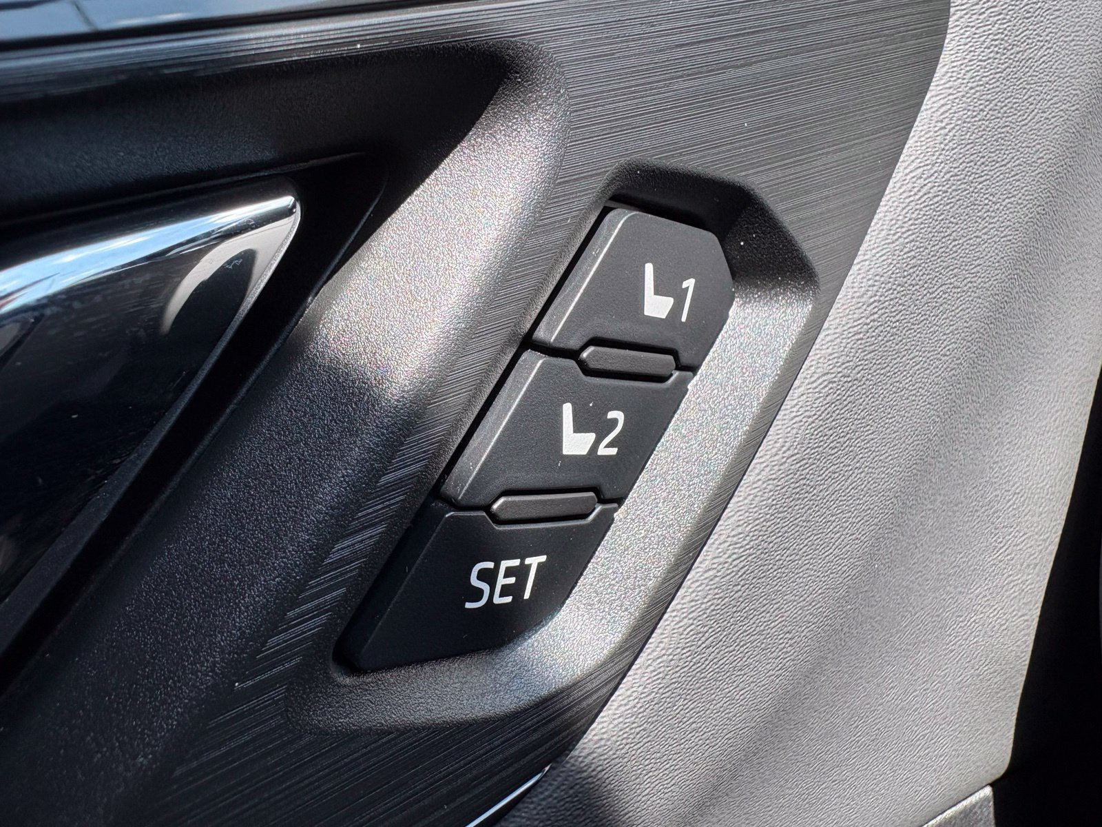 New 2026 Subaru Outback Touring XT AWD/4WD image 17