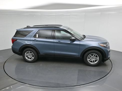 New 2026 Ford Explorer Active RWD image 37