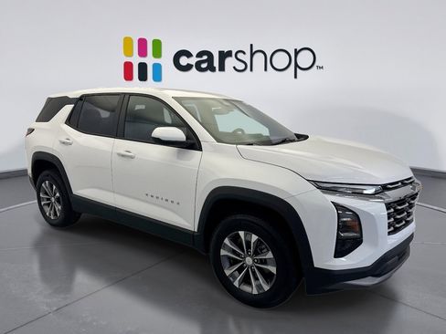 Used 2025 Chevrolet Equinox LT AWD/4WD image 7