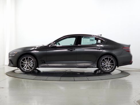 Used 2026 Genesis G70 2.5T Prestige image 4