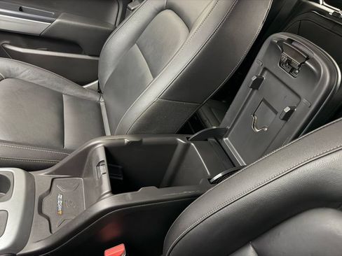 Used 2019 Chevrolet Colorado ZR2 AWD/4WD image 31