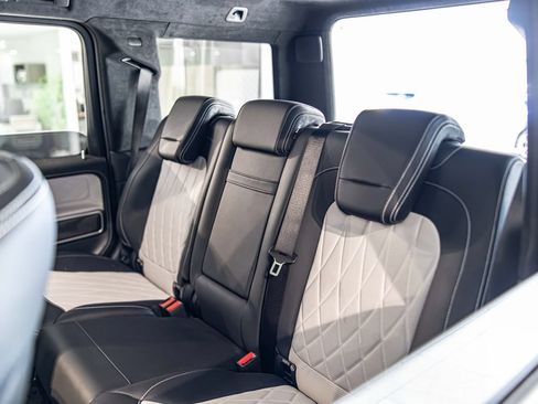 Used 2025 Mercedes-Benz G 63 AMG 4MATIC image 34