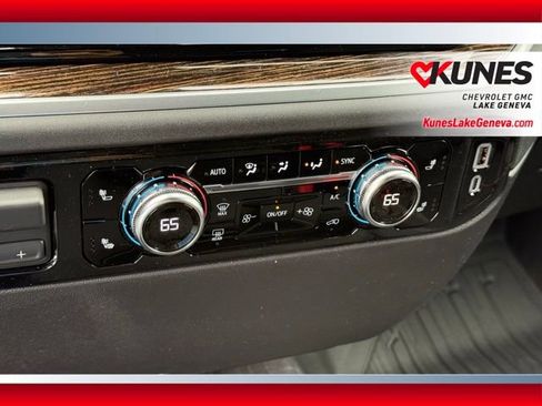 New 2026 GMC Sierra 1500 SLE image 23