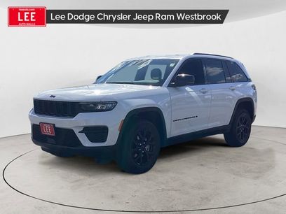 New 2025 Jeep Grand Cherokee Altitude