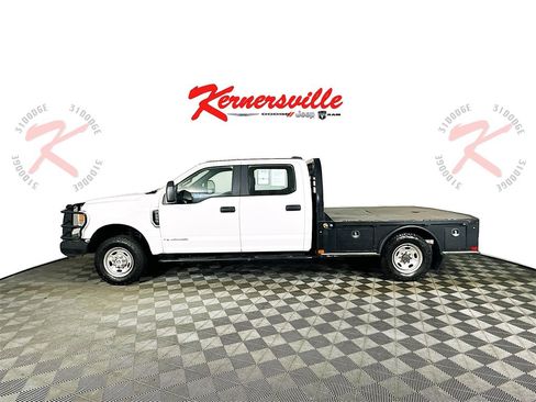 Used 2021 Ford F250 XL w/ Power Equipment Group image 4