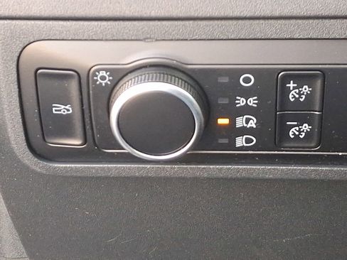 Used 2025 Ford Mustang GT image 23