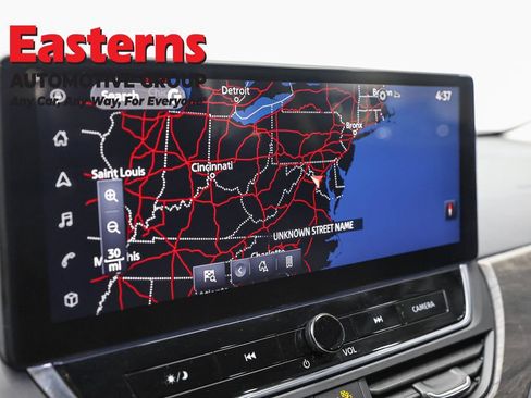 Used 2024 Nissan Altima 2.5 SV w/ SV Premium Package FWD image 19