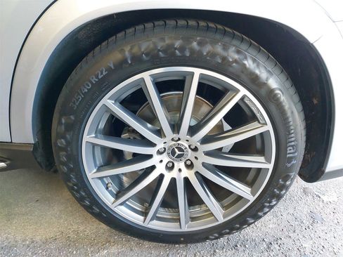 Used 2024 Mercedes-Benz GLS 450 4MATIC image 50