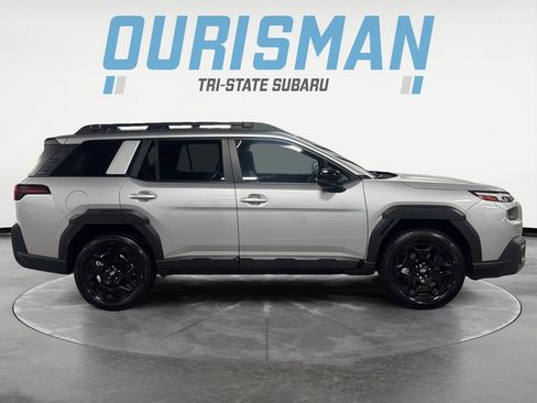 Used 2026 Subaru Outback Limited AWD/4WD image 7
