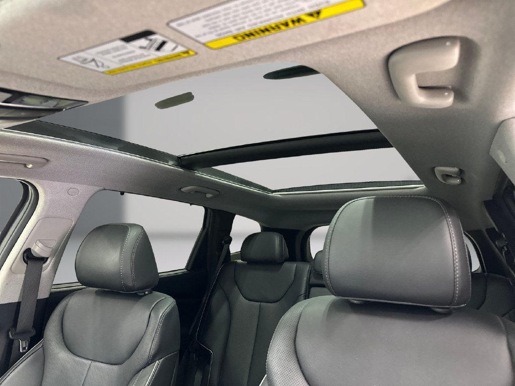 Certified 2023 Hyundai Santa Fe Limited FWD image 18