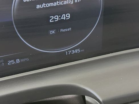 Used 2024 Kia Seltos EX FWD image 20