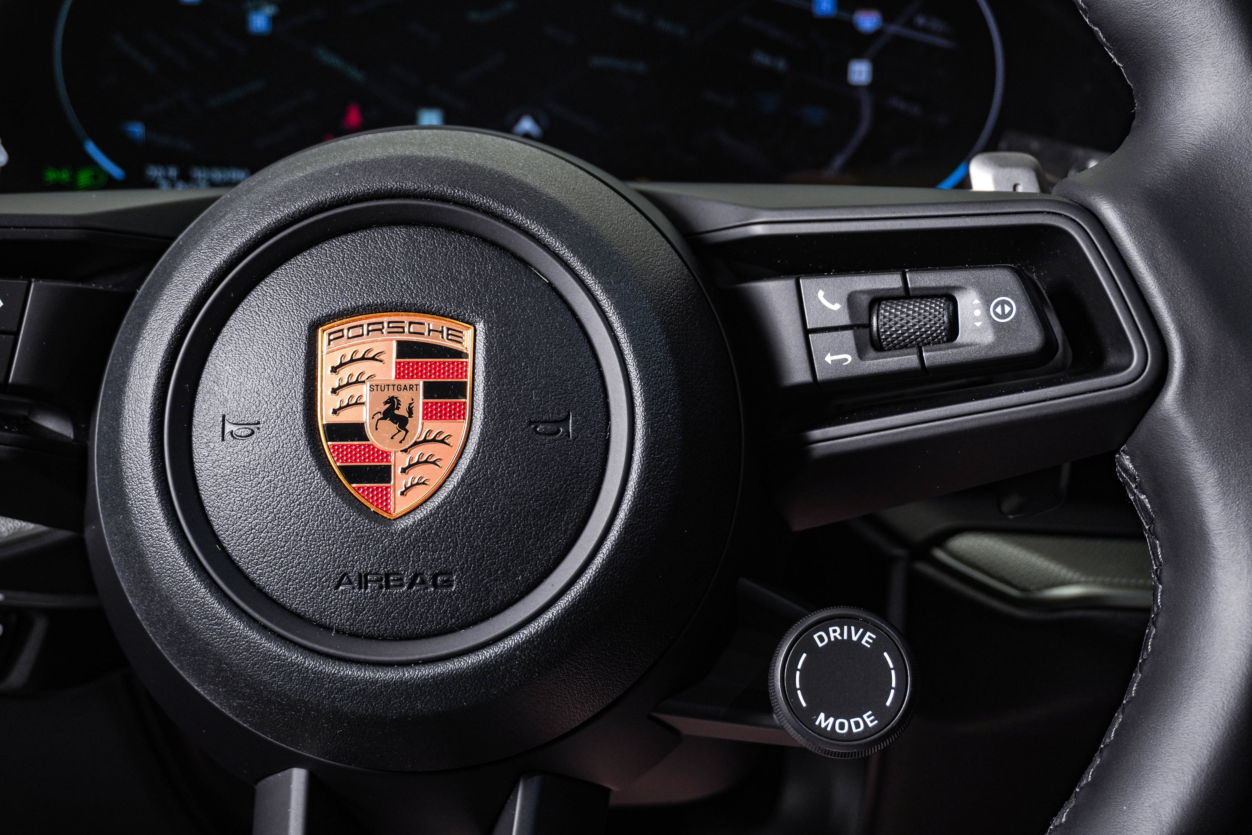 Certified 2026 Porsche Cayenne AWD/4WD image 19