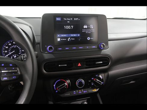 Certified 2022 Hyundai Kona SE AWD/4WD image 9