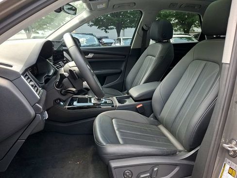 Used 2023 Audi Q5 2.0T Premium Plus w/ Premium Plus Package AWD/4WD image 13