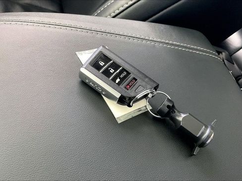 Certified 2024 Acura MDX SH-AWD w/ Technology Package image 12