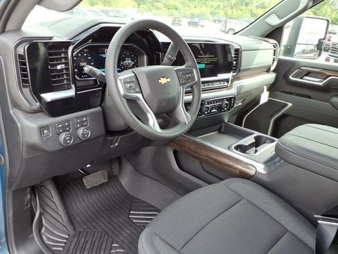 New 2026 Chevrolet Silverado 2500 LT w/ True North Edition AWD/4WD image 5