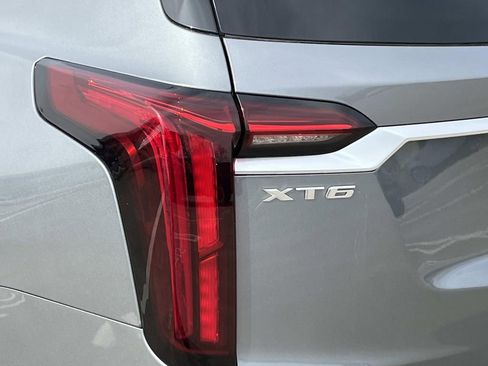 Certified 2022 Cadillac XT6 Premium Luxury w/ Technology Package image 10