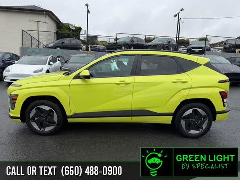 Used 2024 Hyundai Kona SEL image 8