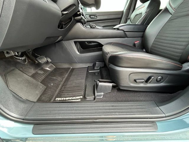 Certified 2026 Nissan Pathfinder Rock Creek AWD/4WD image 28