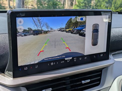 New 2026 Ford Explorer Active image 19