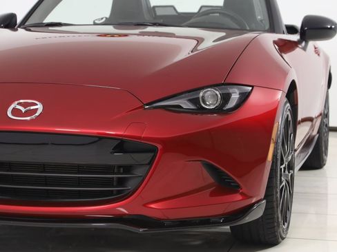 Used 2024 MAZDA MX-5 Miata Club w/ Brembo/BBS Recaro Package image 71