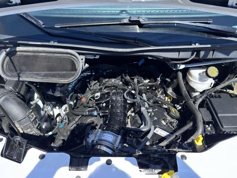 Used 2024 Ford Transit 250 148 High Roof Extended w/ Load Area Protection Package RWD image 39
