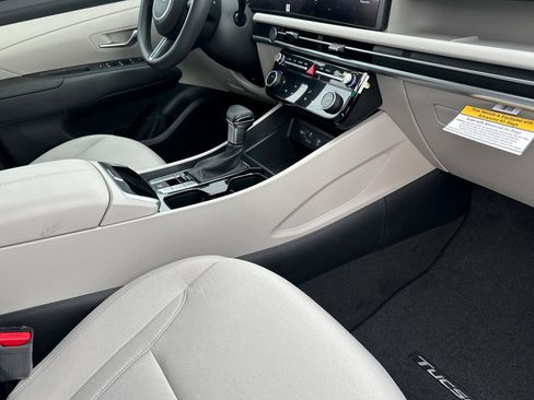 New 2026 Hyundai Tucson SEL AWD/4WD image 16
