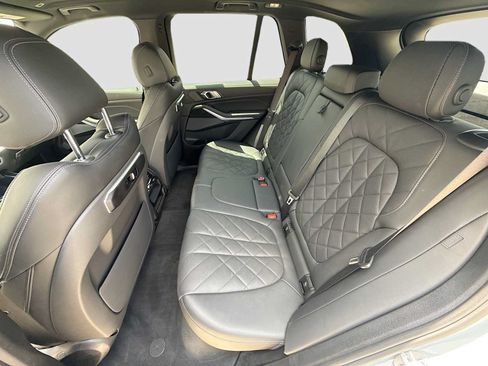 Certified 2024 BMW X5 xDrive40i w/ M Sport Package AWD/4WD image 15