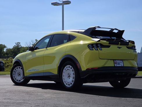 Used 2025 Ford Mustang Mach-E GT AWD/4WD image 17