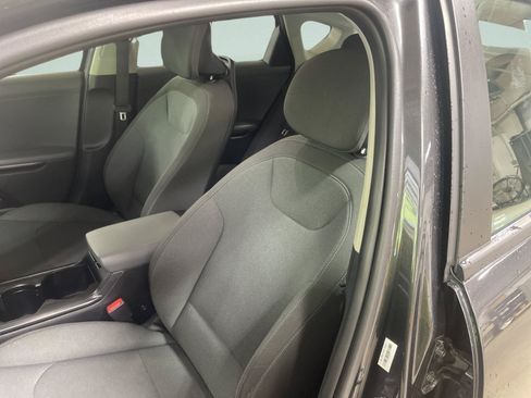 Used 2025 Kia K4 FWD image 13