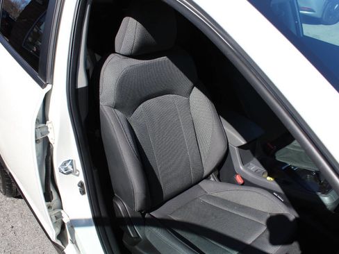 Used 2024 Subaru Crosstrek 2.0i Premium AWD/4WD image 6