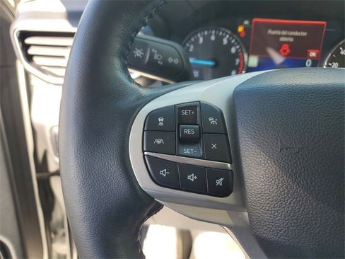 Used 2023 Ford Explorer XLT w/ Equipment Group 202A image 25