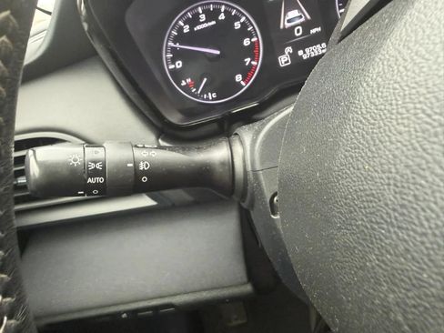 Used 2022 Subaru Outback Premium AWD/4WD image 17