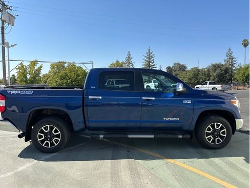 Used 2014 Toyota Tundra SR5 image 7