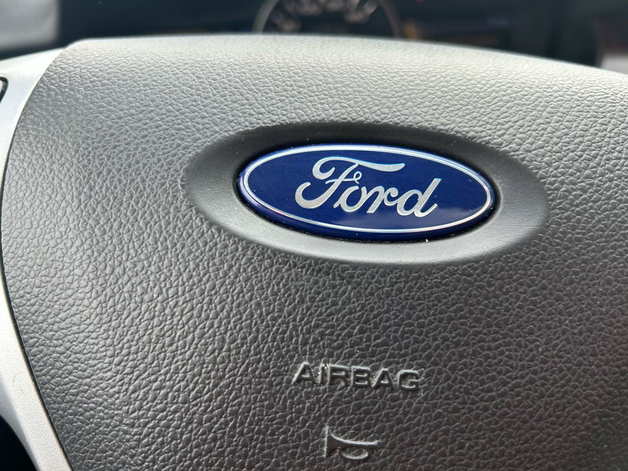 Used 2013 Ford Edge Limited AWD/4WD image 21