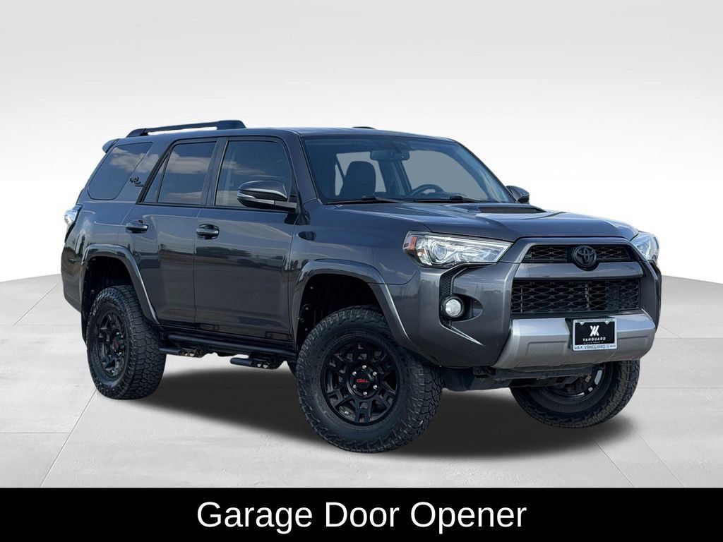 Used 2019 Toyota 4Runner TRD Off-Road Premium AWD/4WD image 2
