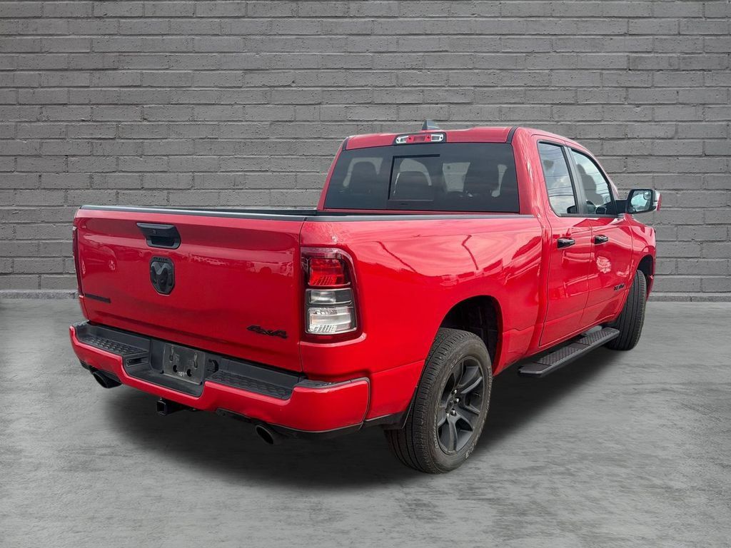 Used 2024 RAM 1500 Big Horn AWD/4WD image 9