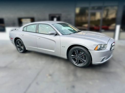 Used 2014 Dodge Charger R/T image 7