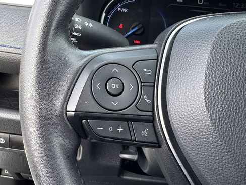 Used 2022 Toyota RAV4 XSE image 30