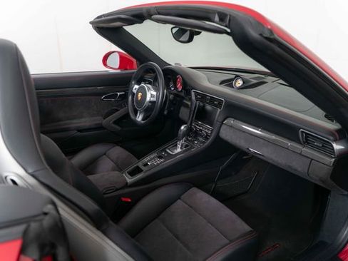 Used 2015 Porsche 911 Carrera 4 GTS AWD/4WD image 25