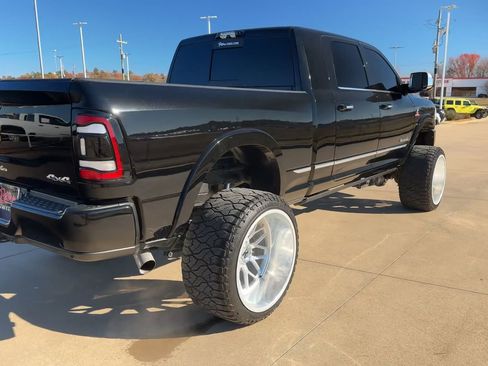 Used 2022 RAM 2500 Limited image 9