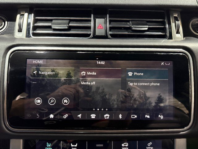 Used 2020 Land Rover Range Rover HSE AWD/4WD image 27
