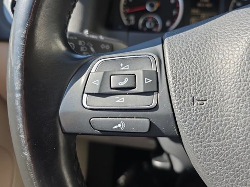 Used 2012 Volkswagen Tiguan S AWD/4WD image 24