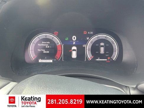 Used 2025 Toyota Highlander XSE AWD/4WD image 15